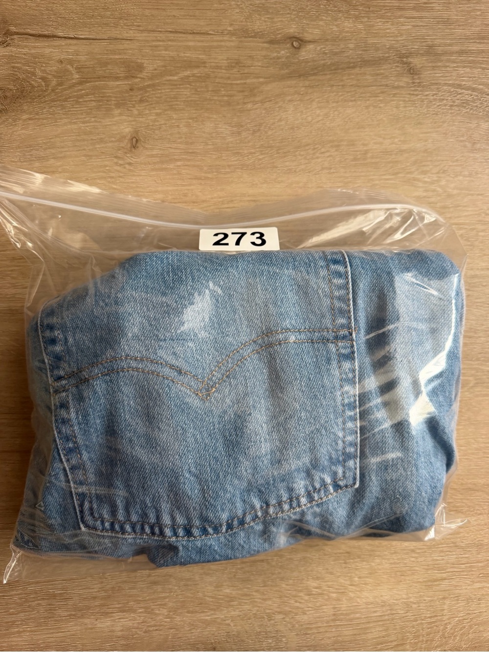 Levi’s Premium Vintage Shortall Denim Overalls Light Wash Shorts Size XL - Picture 9 of 9